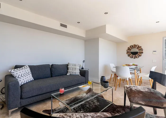 Sunset Cove - Apt With Spectacular Sea Views