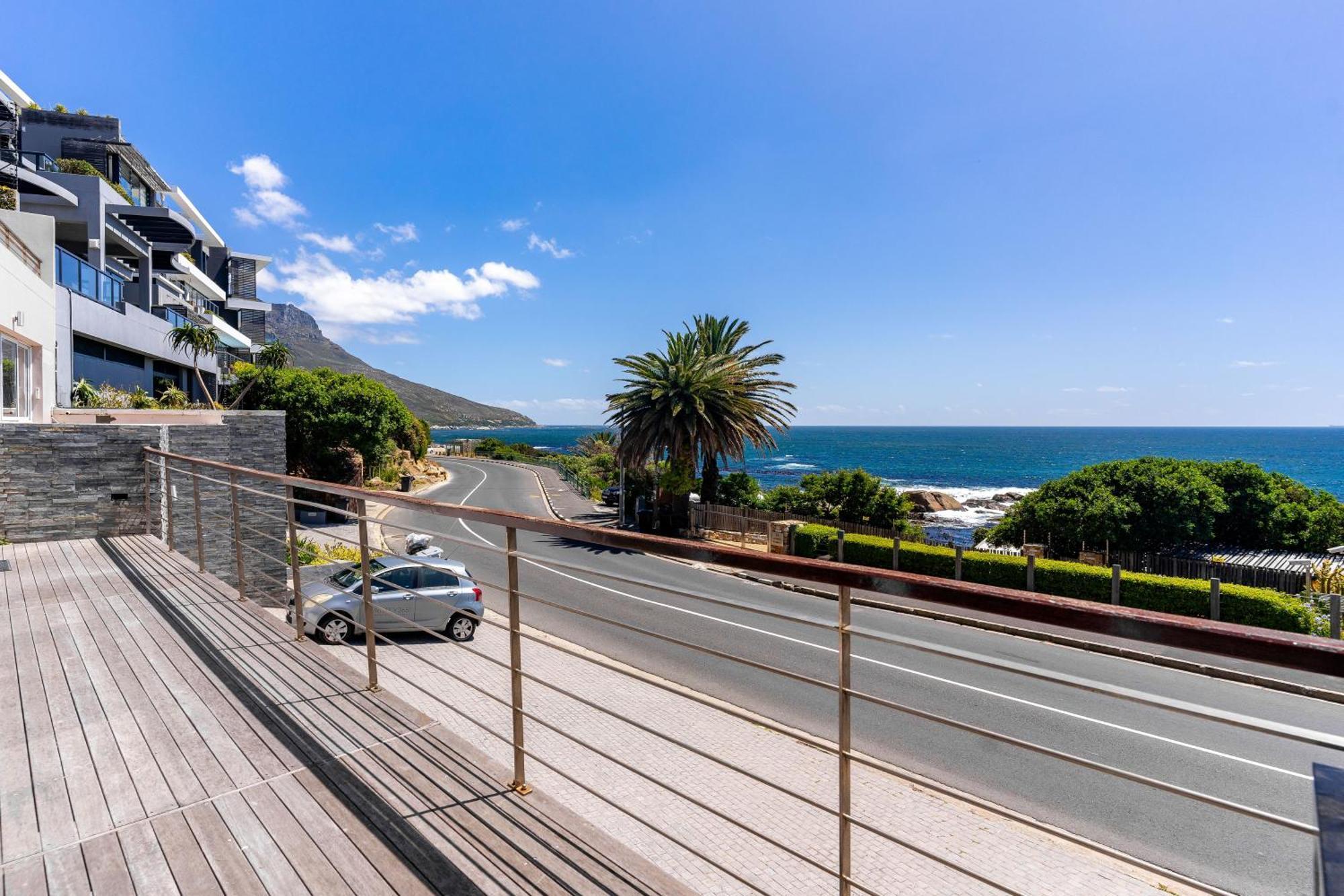 Sunset Cove - With Spectacular Sea Views